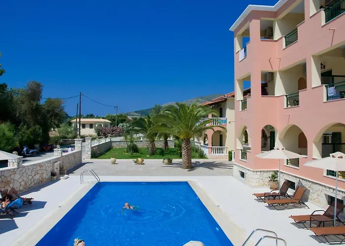 Bed & Breakfast Koukla Mare 3*