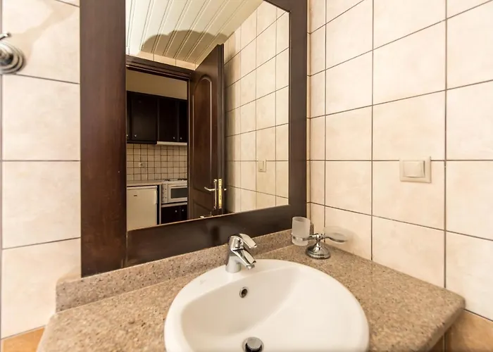 Koukla Mare Bed & Breakfast