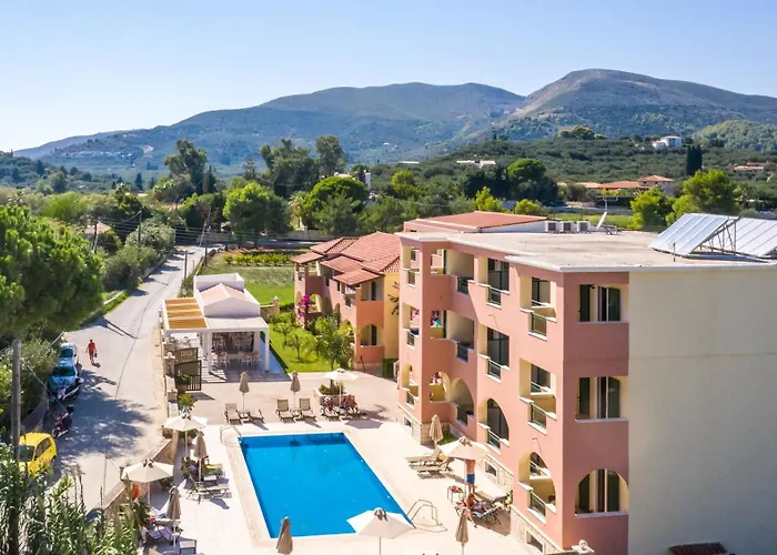Koukla Mare Oda ve Kahvaltı